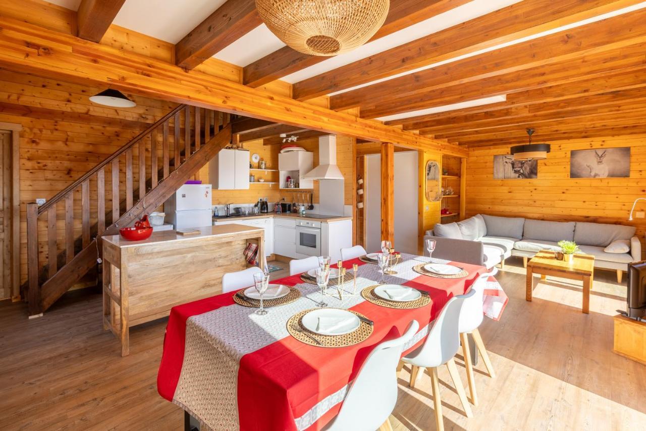 Chalet Les Tilleuls - Jolie Vue Montagne Et Lac Les Angles  Exterior foto