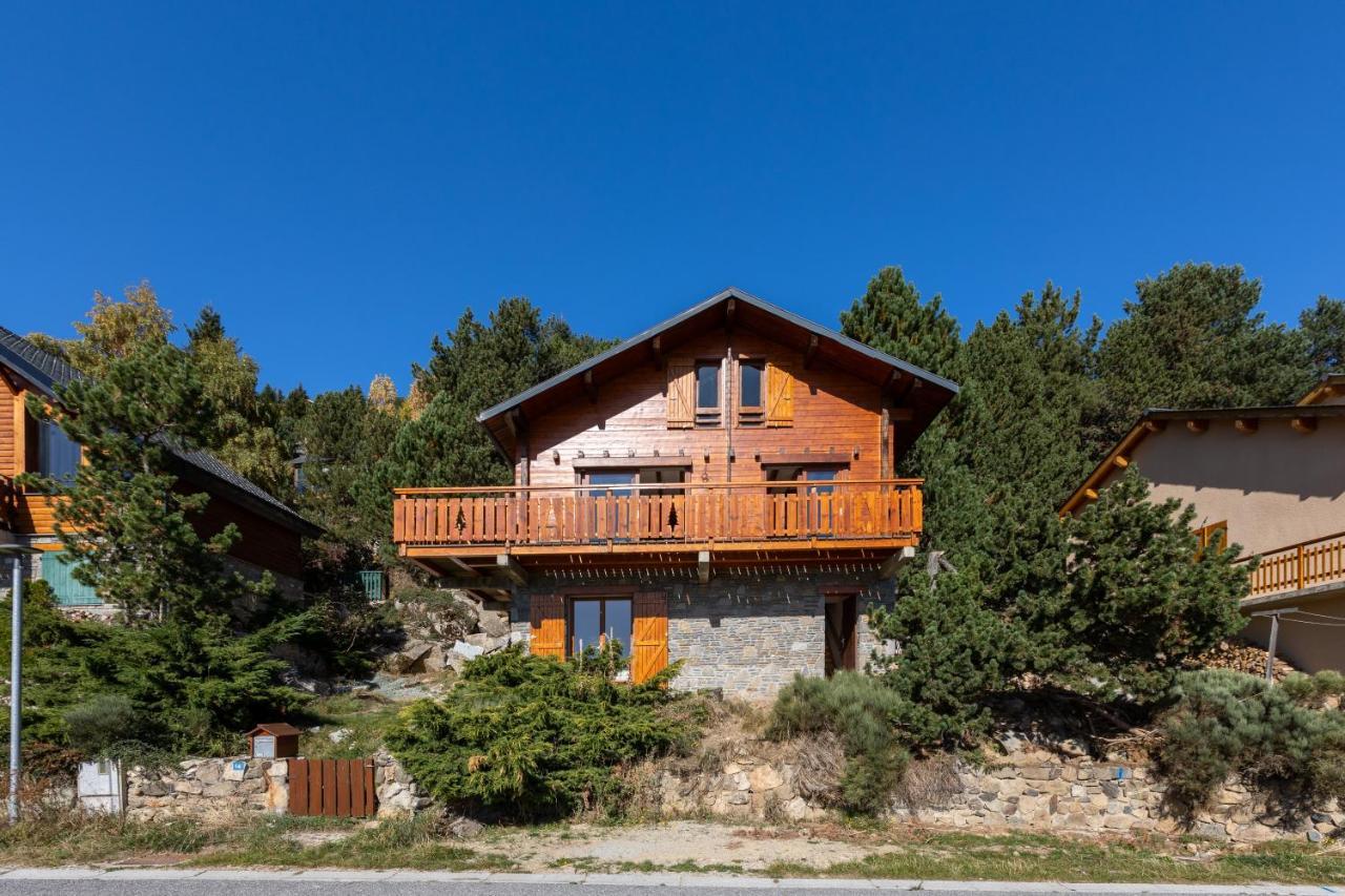Chalet Les Tilleuls - Jolie Vue Montagne Et Lac Les Angles  Exterior foto